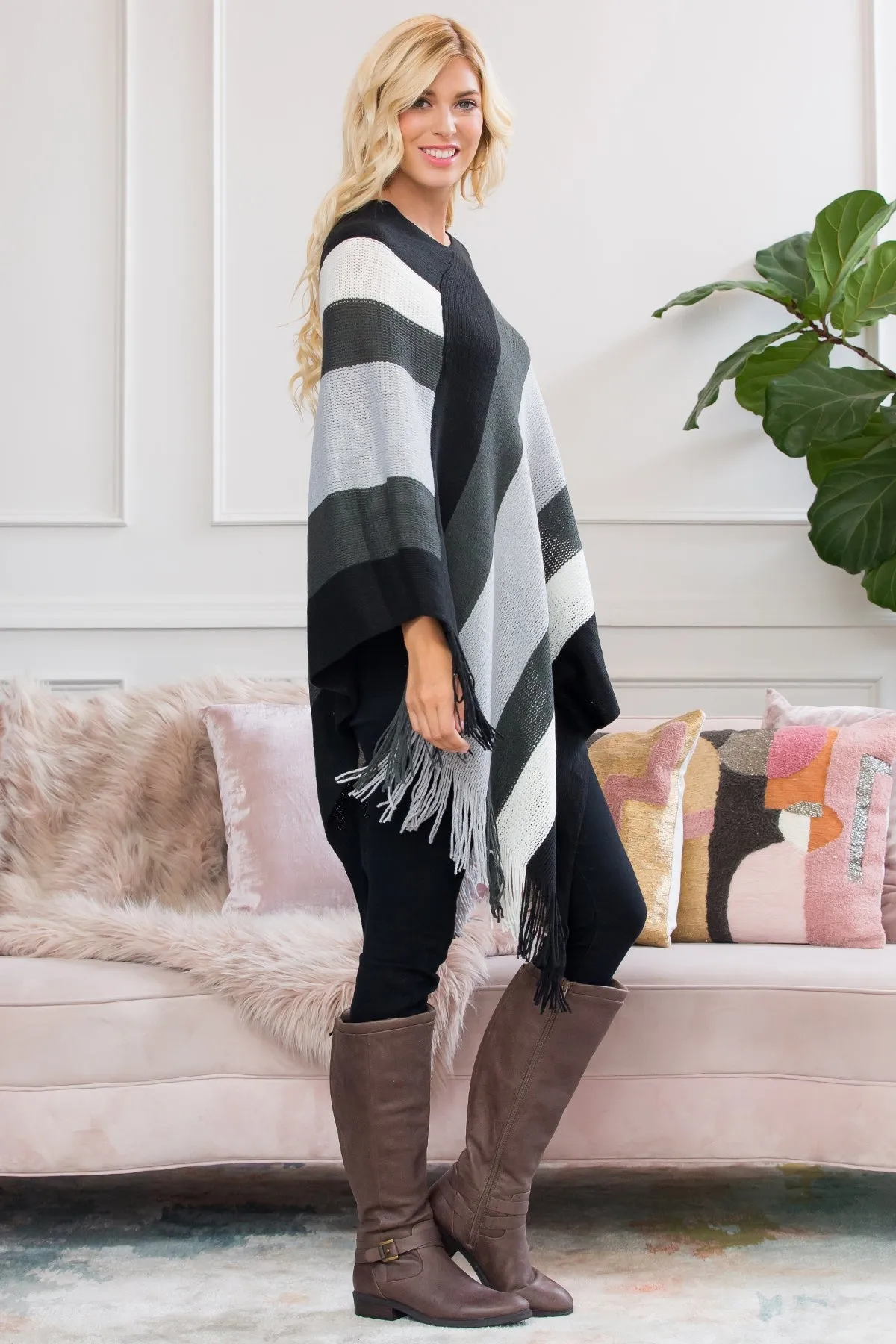 COLOR BLOCK FRINGE PONCHO/6PCS