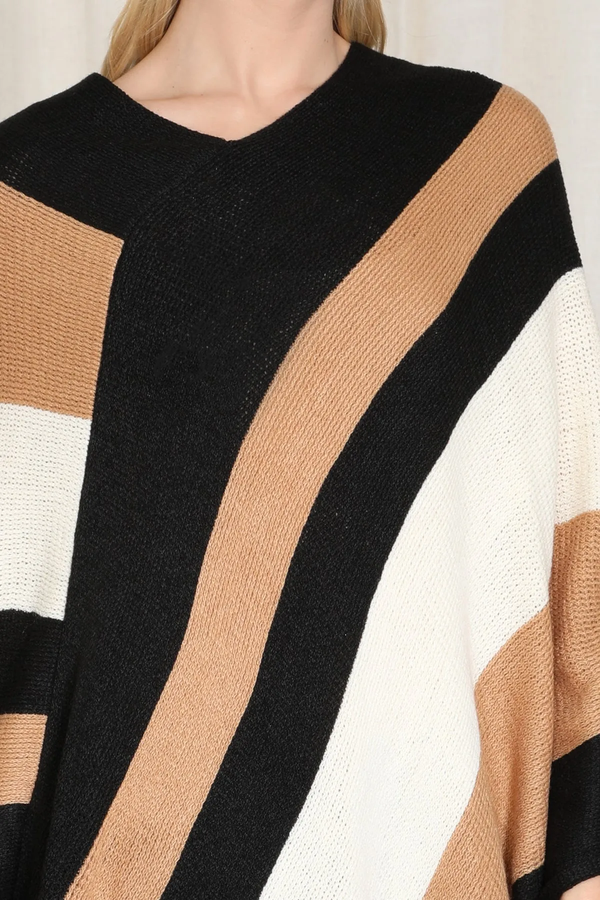 COLOR BLOCK FRINGE PONCHO/6PCS