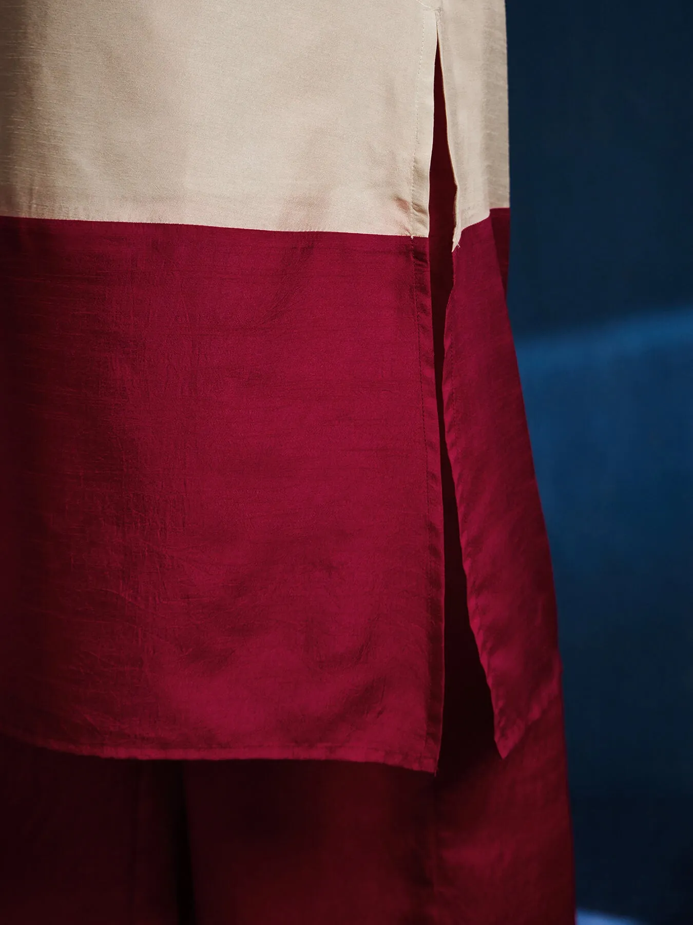 Colour Block Silk Blend Straight Kurta Set - White & Pink