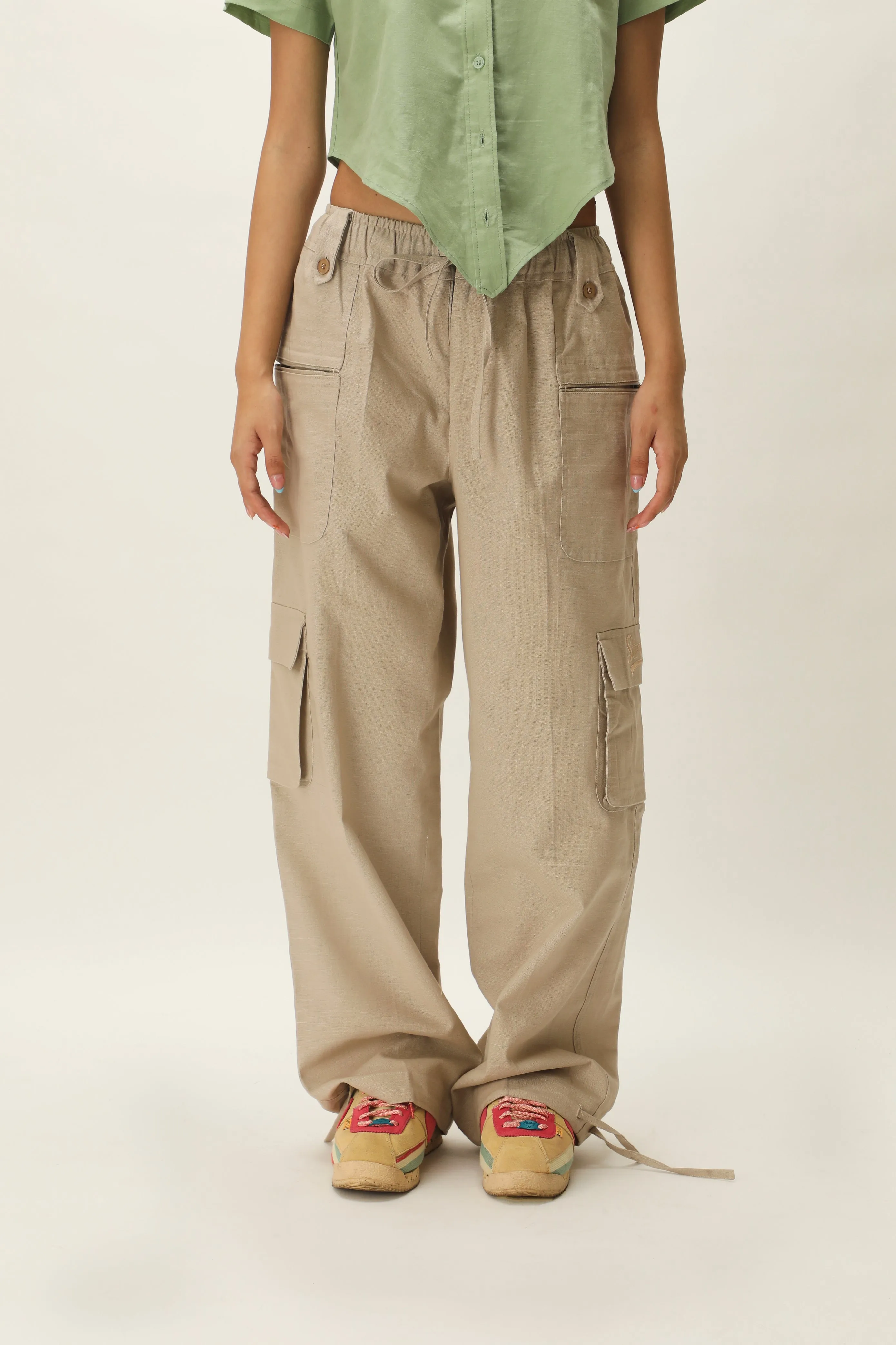 ECRU LINEN CARGOS