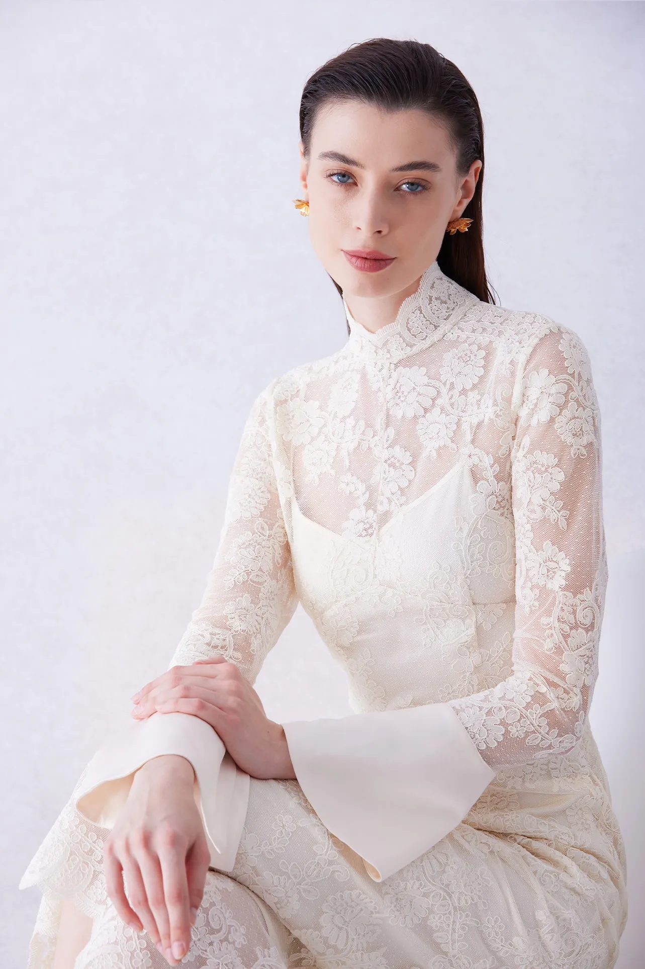 EMBROIDERED LACE DRESS
